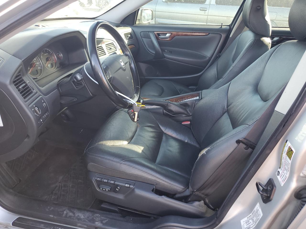 2005 Volvo S60 2.5T VIN: YV1RS592452459671 Lot: 91822815