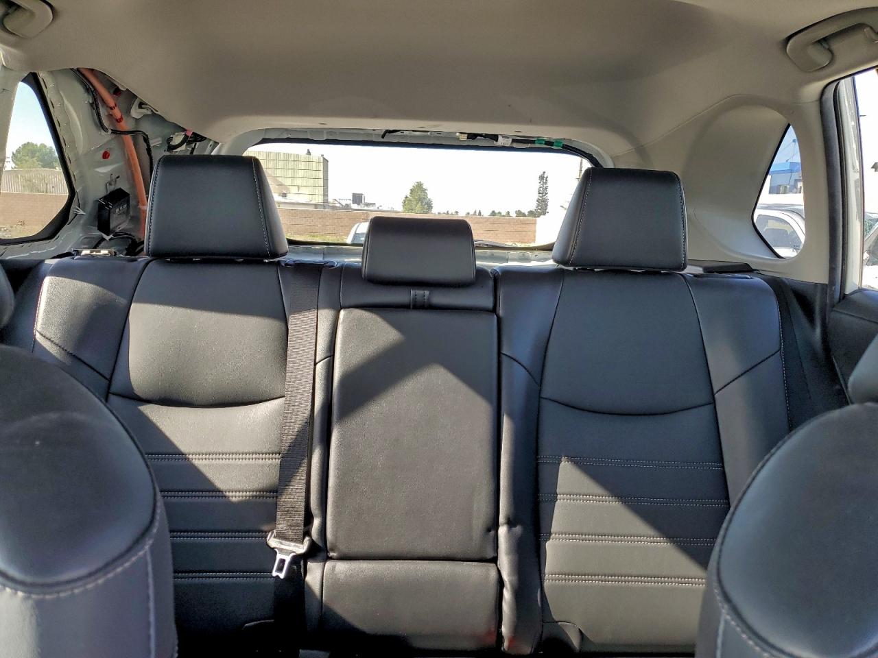 2022 Toyota Rav4 Xle Premium VIN: 2T3A1RFV0NW272625 Lot: 93963965