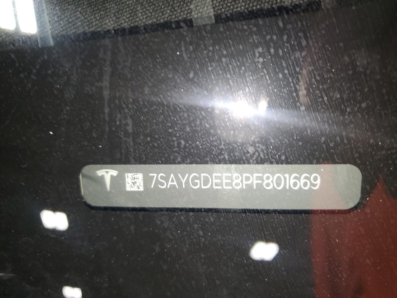 2023 Tesla Model Y VIN: 7SAYGDEE8PF801669 Lot: 92953705