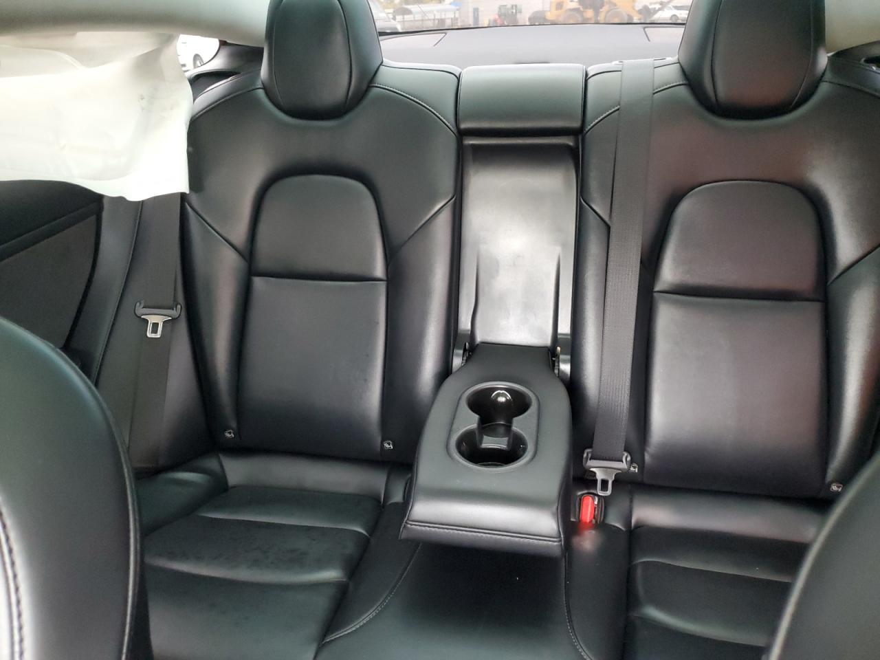 2022 Tesla Model 3 VIN: 5YJ3E1EA4NF185331 Lot: 92207835