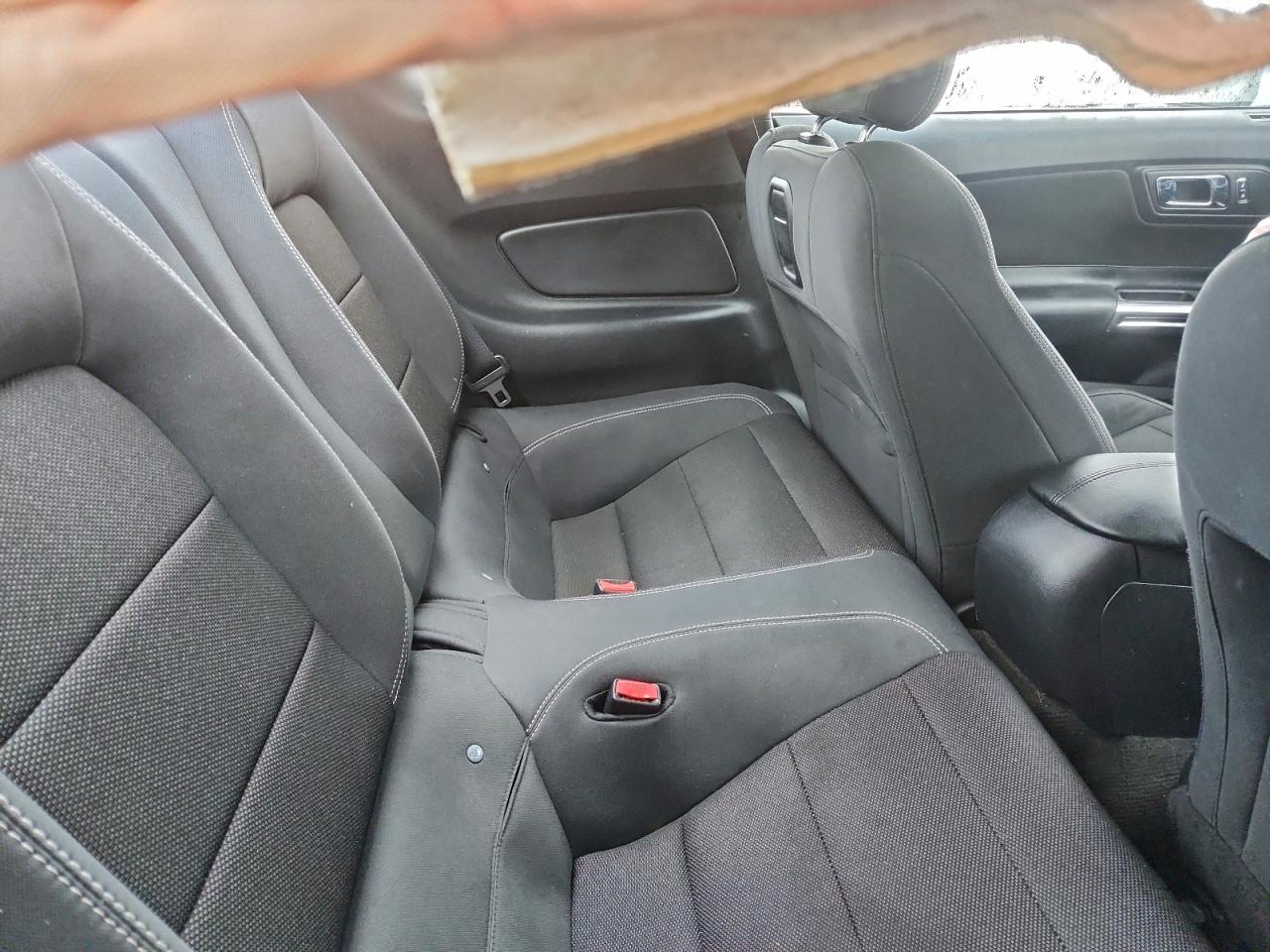 2015 Ford Mustang VIN: 1FA6P8AM0F5335752 Lot: 94597355