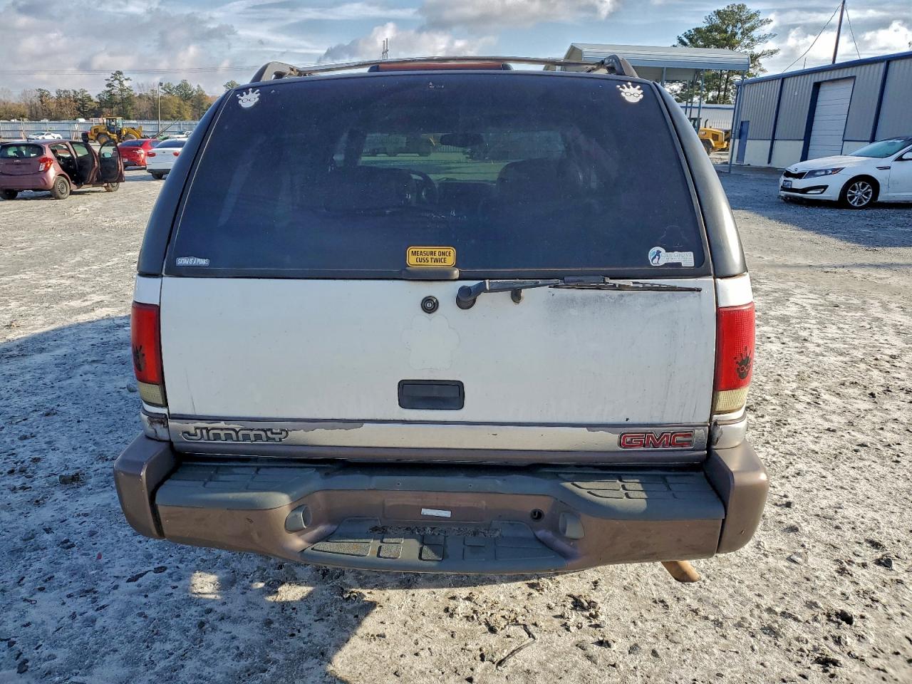 1998 GMC Jimmy VIN: 1GKCS13W8W2571766 Lot: 93694275