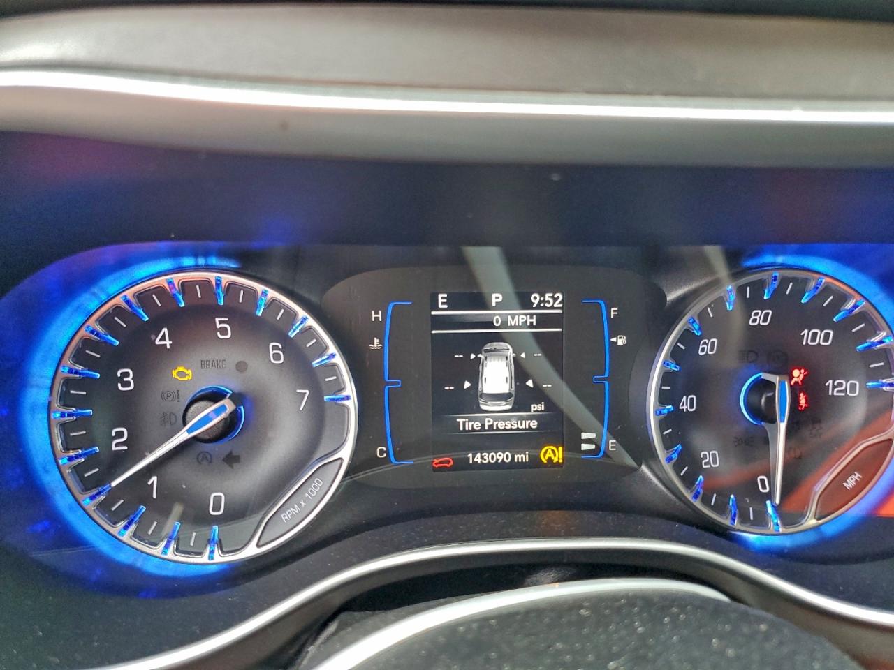 2020 Chrysler Pacifica Touring L VIN: 2C4RC1BG6LR131894 Lot: 93665415