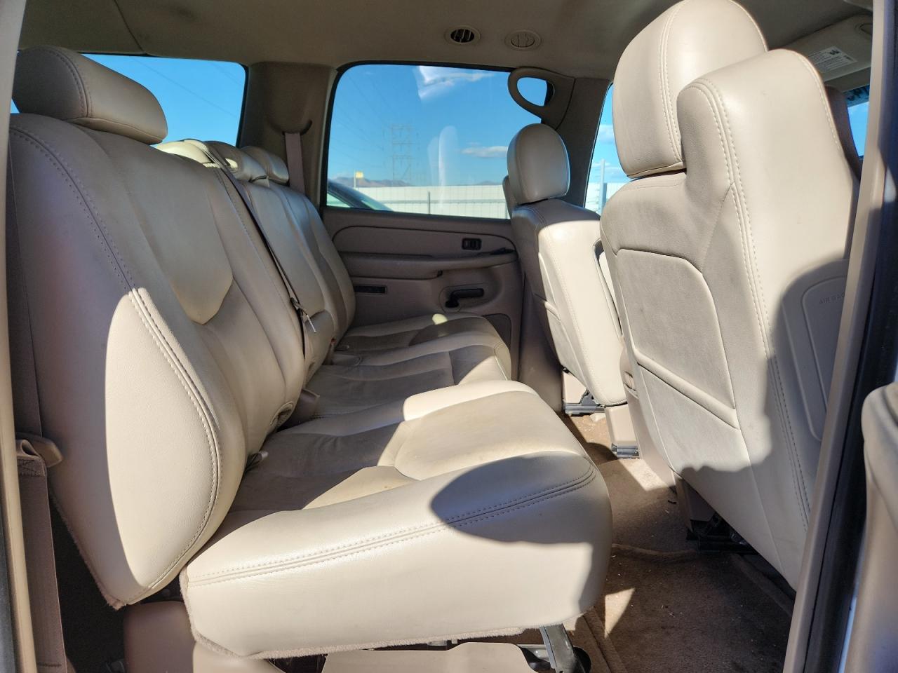 2005 GMC Yukon Xl K1500 VIN: 3GKFK16Z45G232706 Lot: 91956145