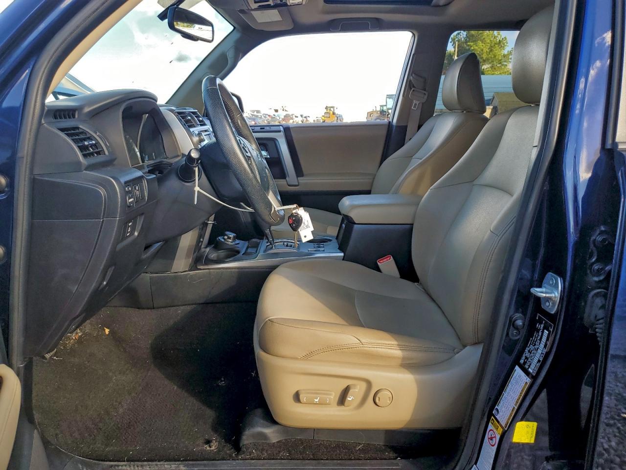 2017 Toyota 4Runner Sr5/Sr5 Premium VIN: JTEBU5JR2H5423521 Lot: 93395805