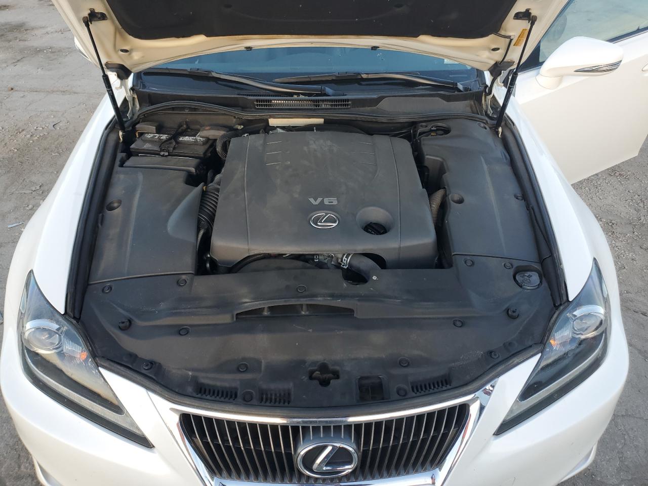 2011 Lexus Is 250 VIN: JTHCF5C29B5051216 Lot: 92498005