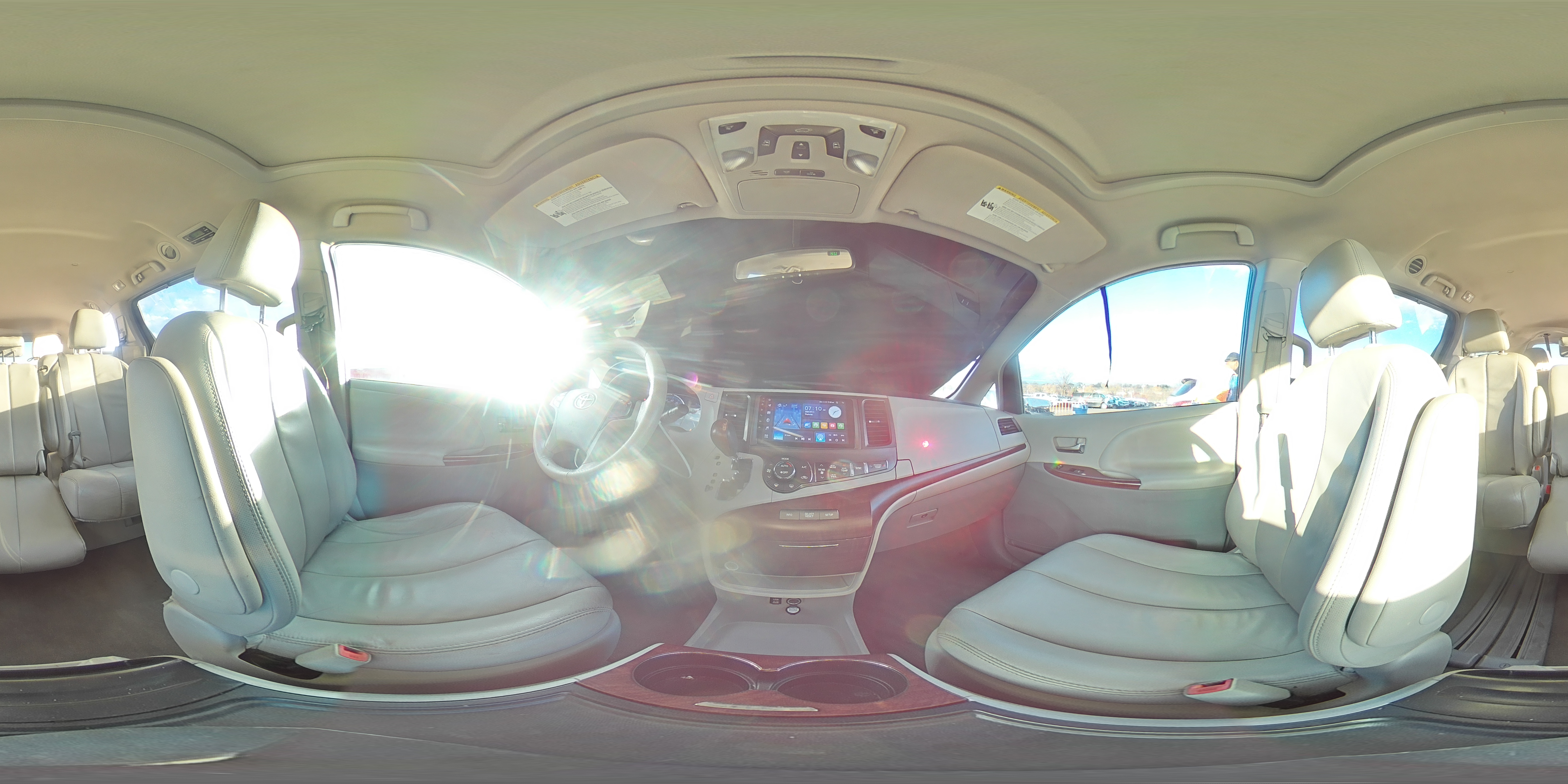 2013 Toyota Sienna Xle VIN: 5TDYK3DC8DS354225 Lot: 93317965