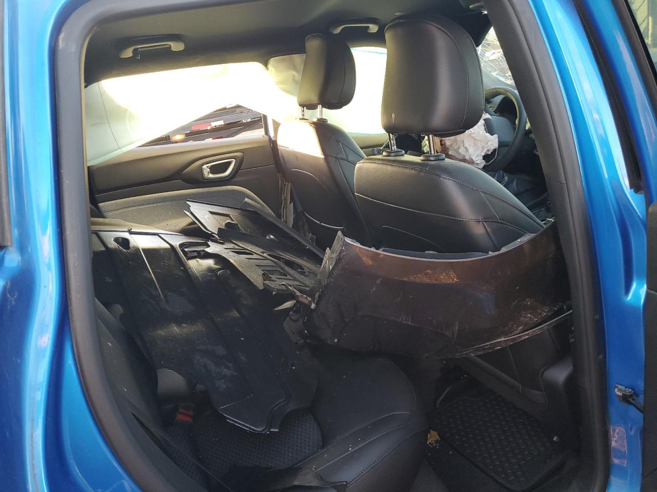 2023 Jeep Compass Latitude VIN: 3C4NJDBN0PT548659 Lot: 91225995