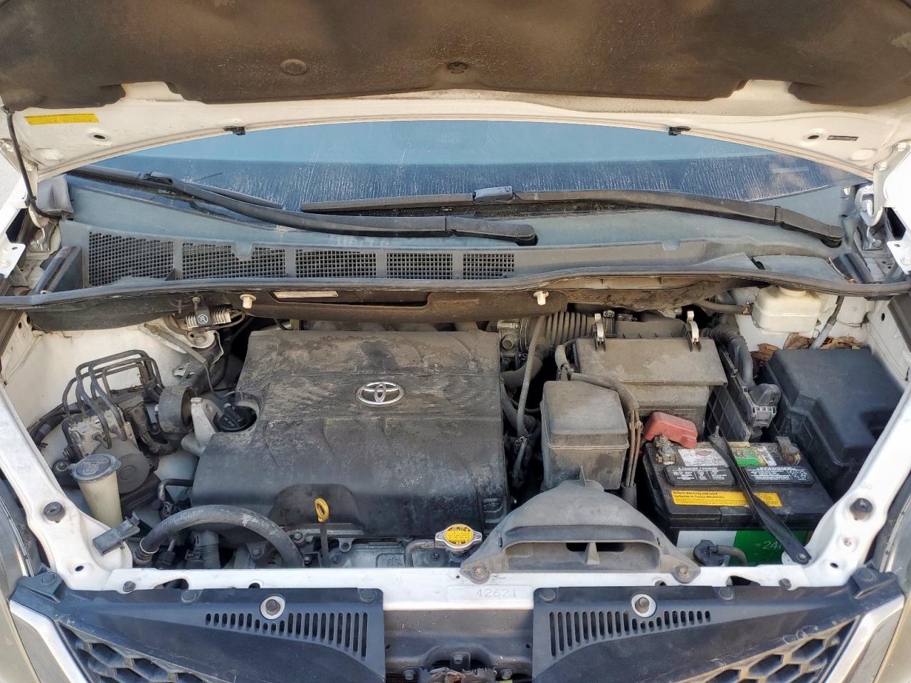 2011 Toyota Sienna Sport VIN: 5TDXK3DC6BS045961 Lot: 93321765