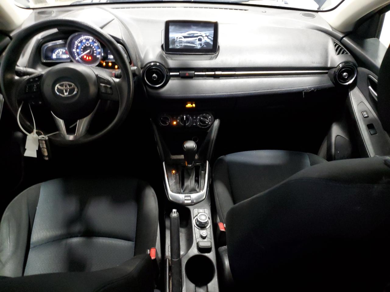 2017 Toyota Yaris Ia VIN: 3MYDLBYV9HY174009 Lot: 92319745