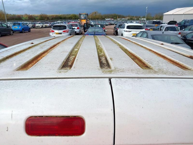 2004 FORD TRAN CONNECT LX TDDI SWB 