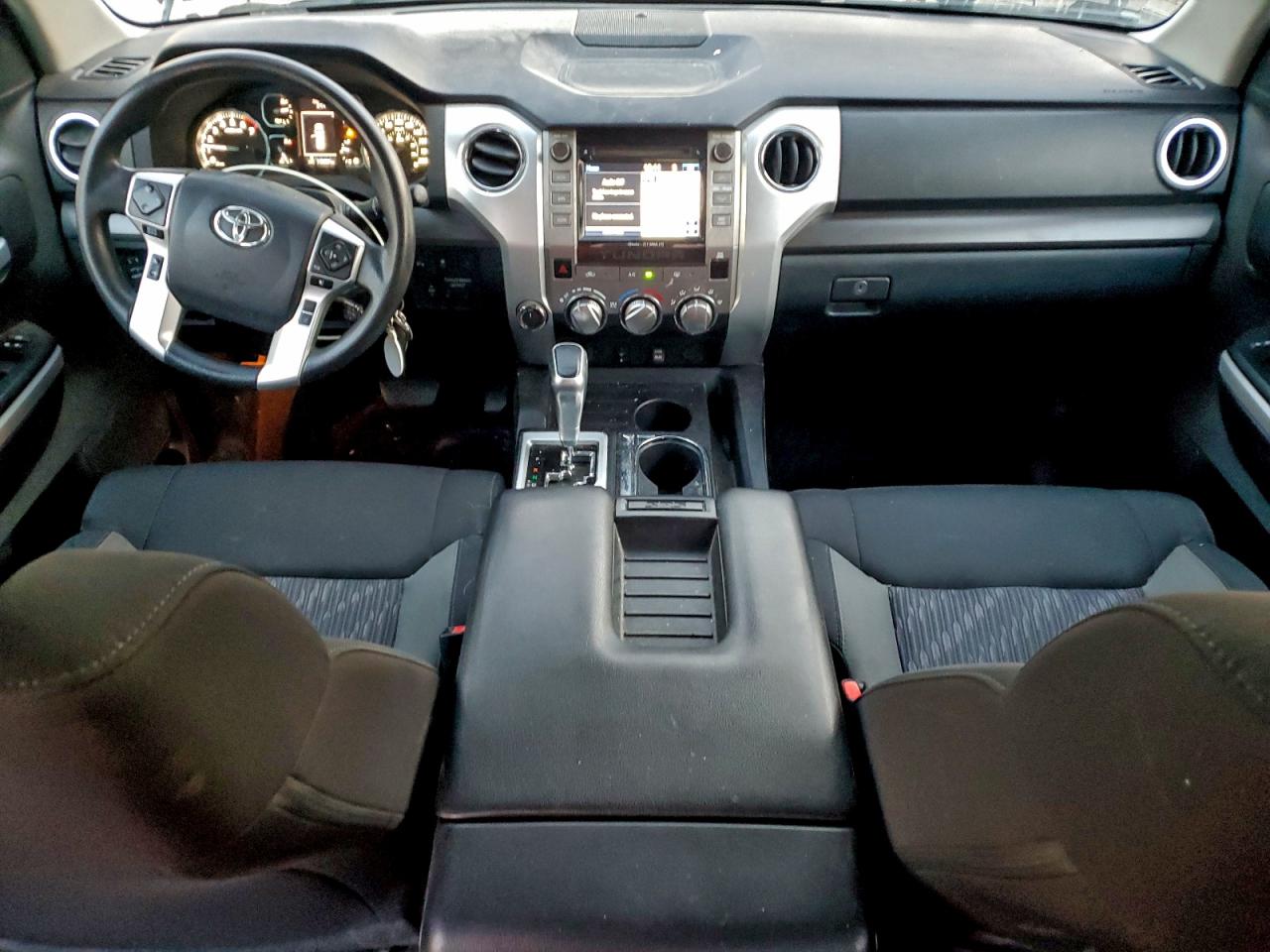 2018 Toyota Tundra Crewmax Sr5 VIN: 5TFDY5F17JX727958 Lot: 92664805