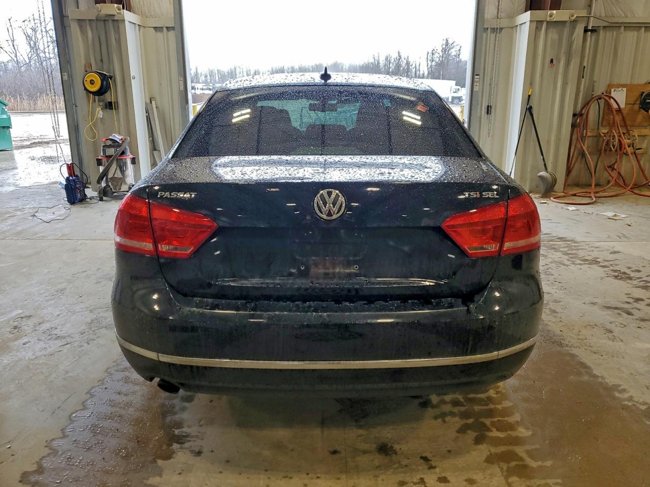 2014 Volkswagen Passat Sel VIN: 1VWCS7A33EC093317 Lot: 94246495