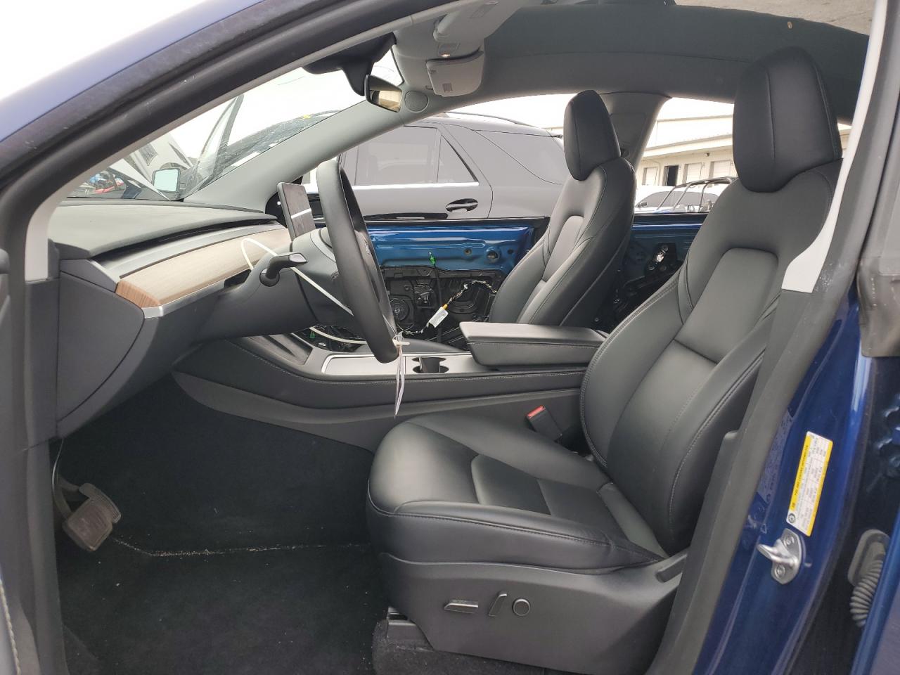 2023 Tesla Model Y VIN: 7SAYGDEE2PA172195 Lot: 84413705