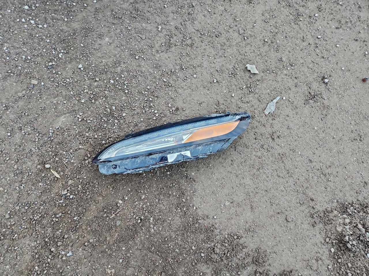 2017 Jeep Cherokee Latitude VIN: 1C4PJLCB3HW574739 Lot: 92698725