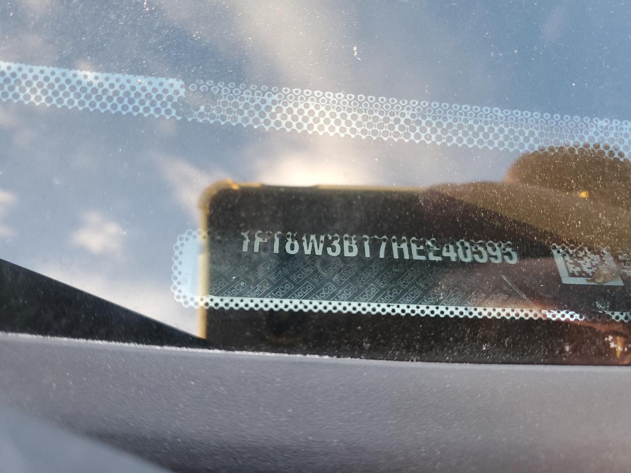 2017 Ford F350 Super Duty VIN: 1FT8W3BT7HEE40595 Lot: 93230595