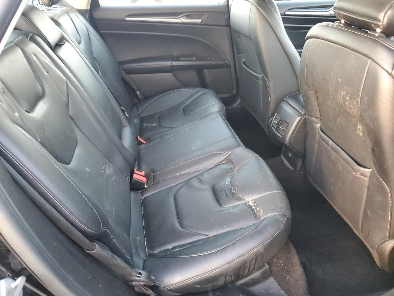 2019 Ford Fusion Titanium VIN: 3FA6P0RU0KR120773 Lot: 92804385