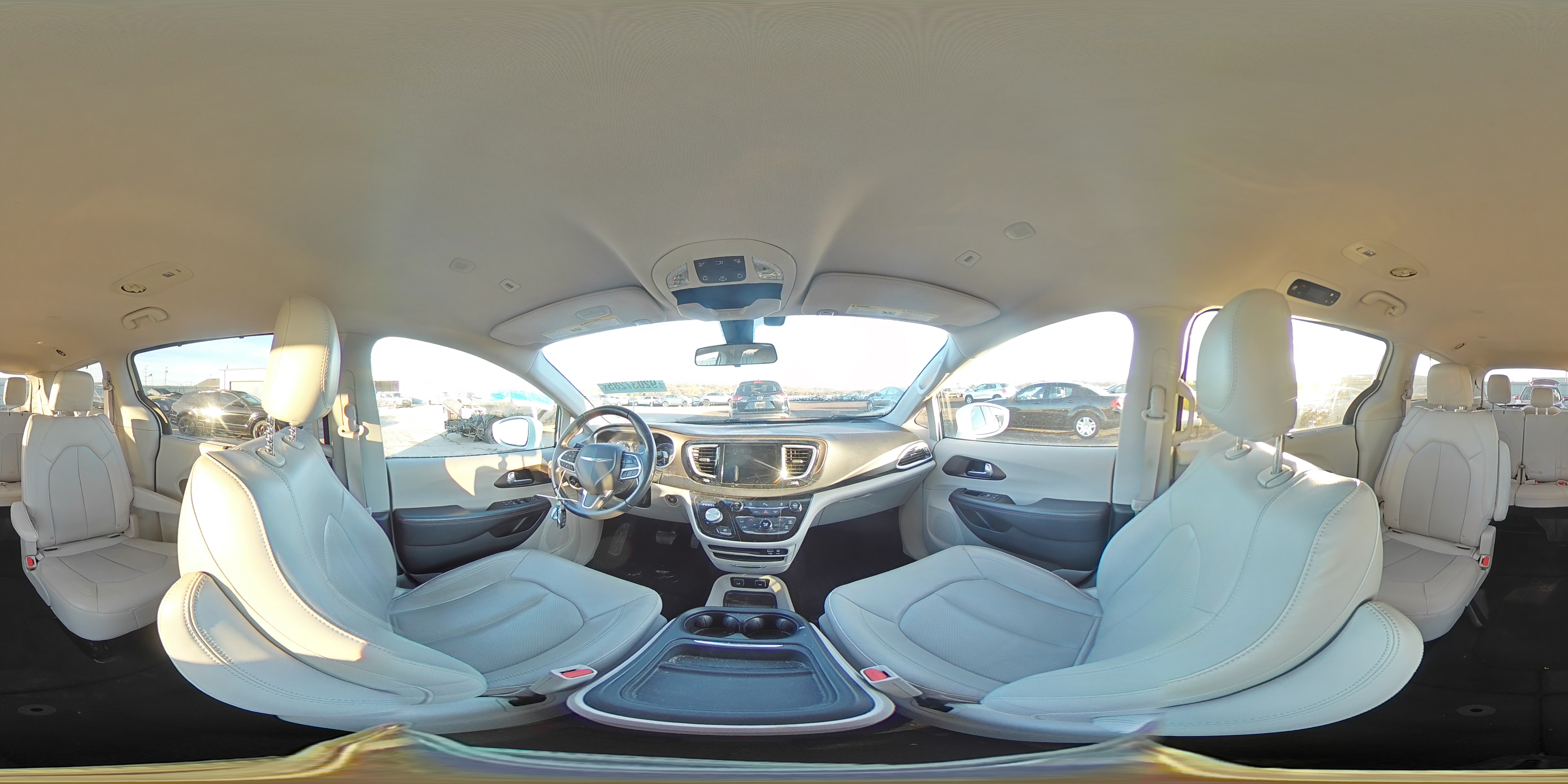 2018 Chrysler Pacifica Touring L VIN: 2C4RC1BG0JR323101 Lot: 92037285