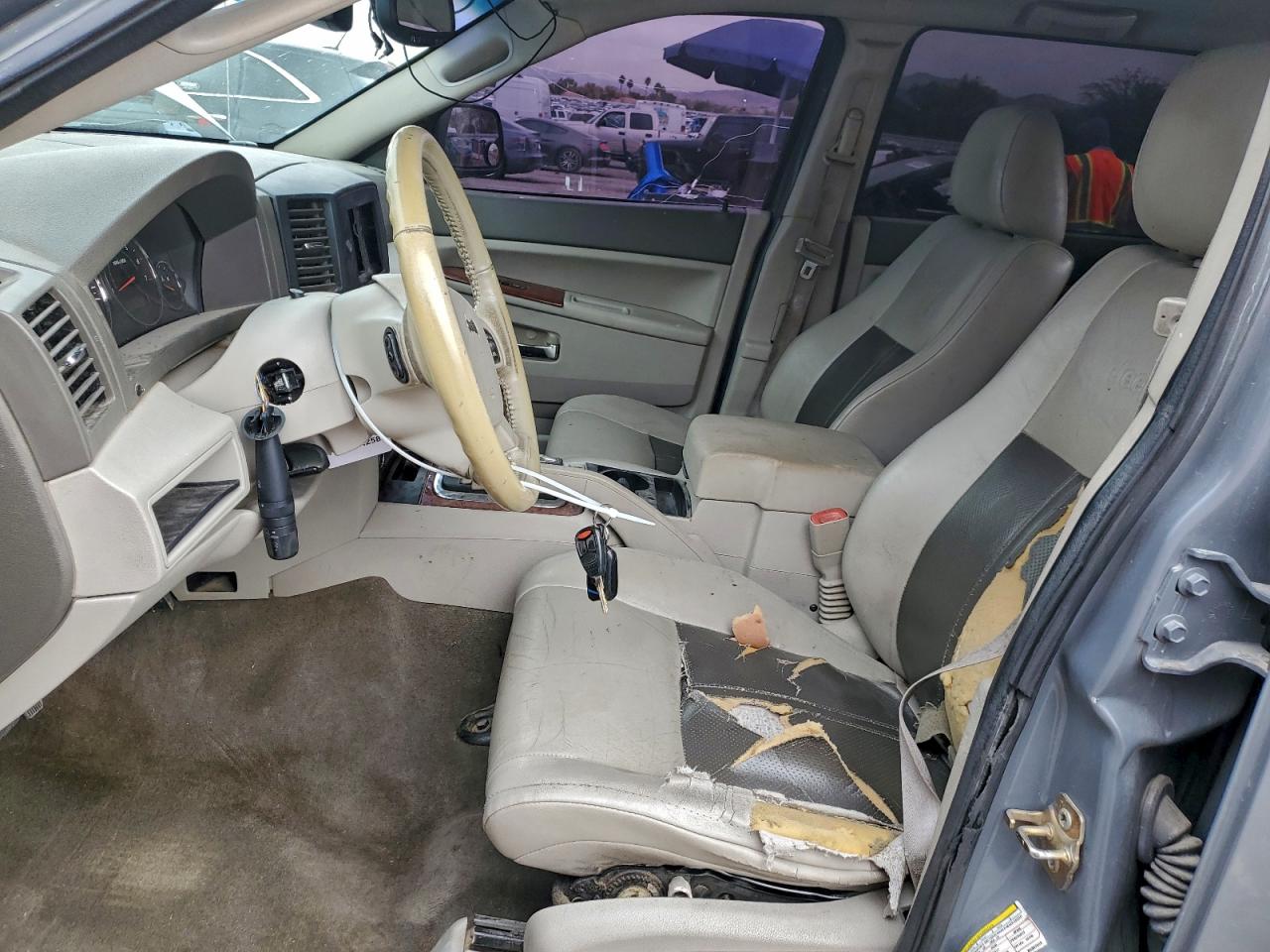 2006 Jeep Grand Cherokee Limited VIN: 1J8HR58226C307049 Lot: 93085685