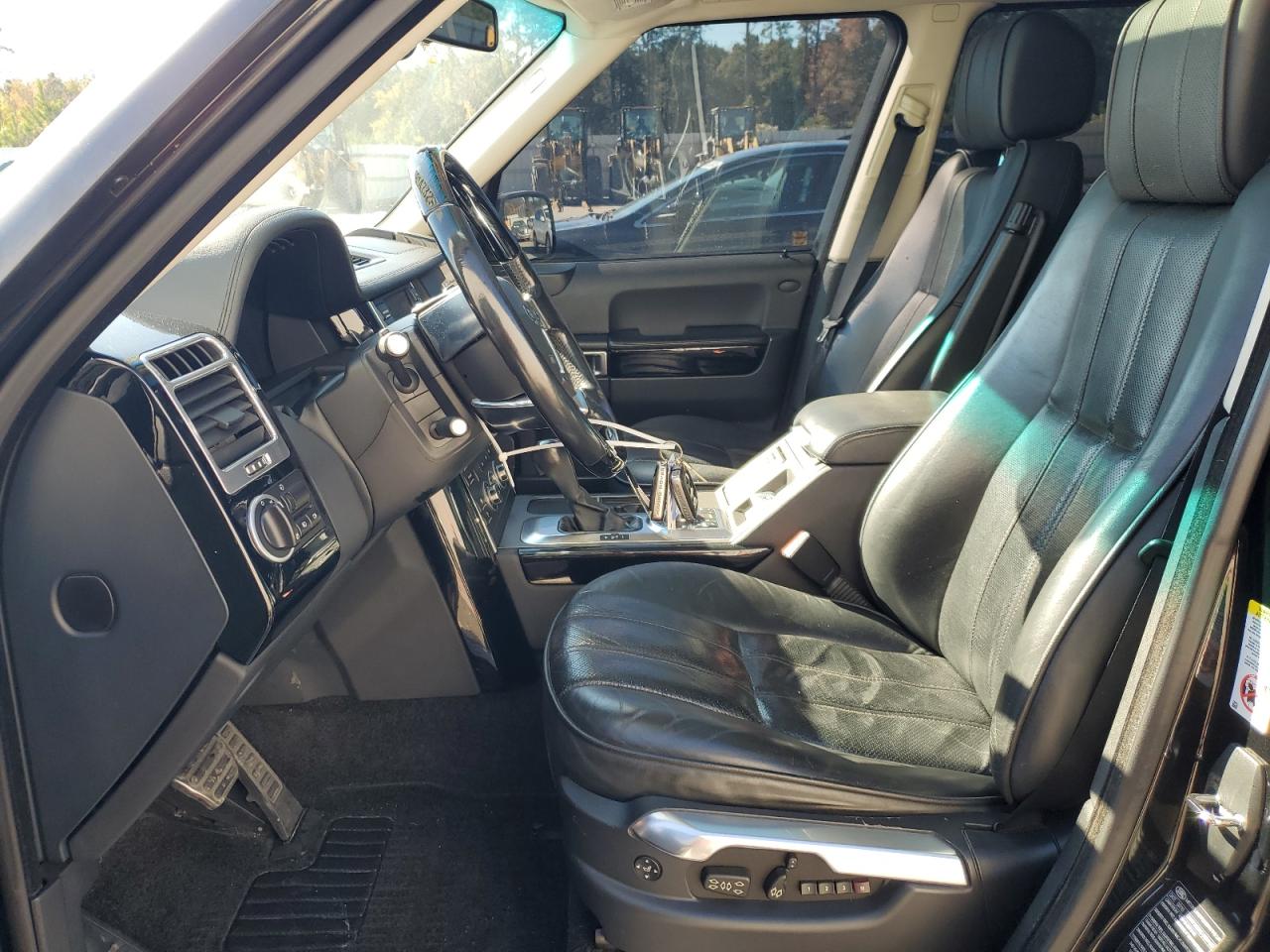 2011 Land Rover Range Rover Hse Luxury VIN: SALMF1E43BA332098 Lot: 91473205