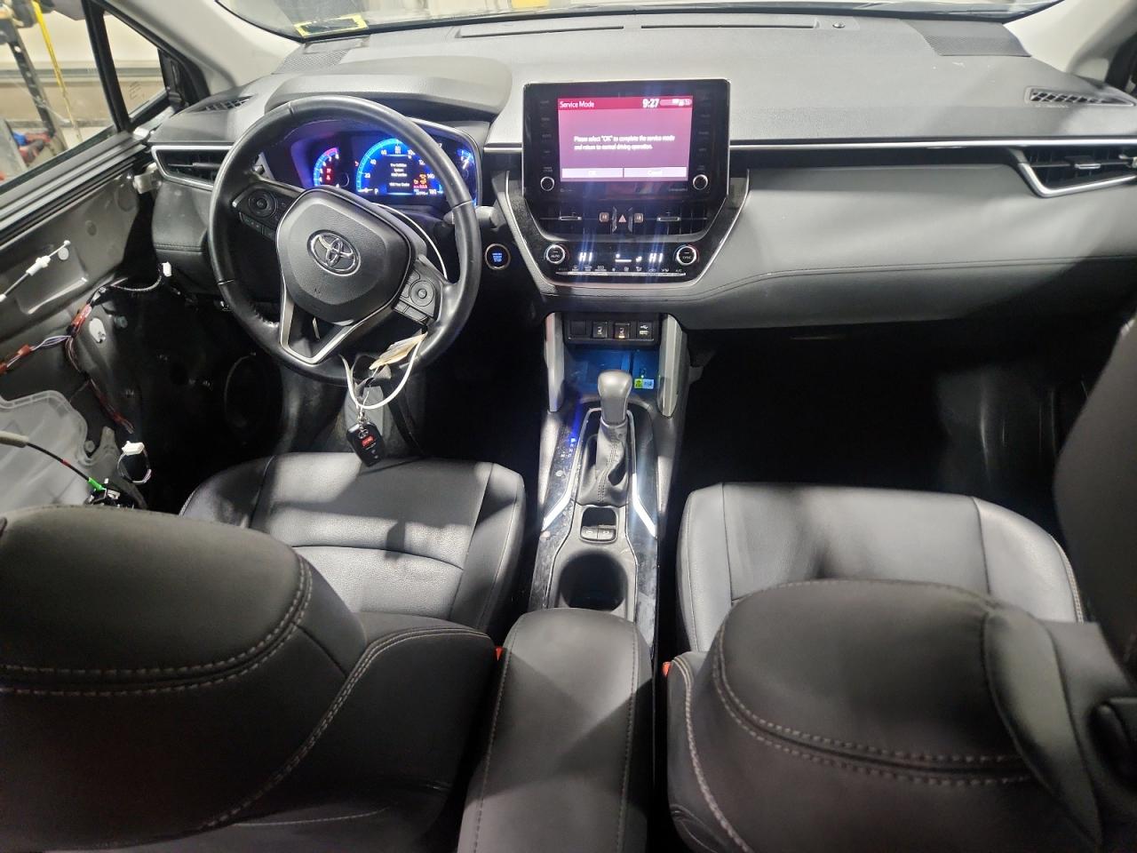 2022 Toyota Corolla Cross Xle VIN: 7MUDAABG6NV034372 Lot: 92667945