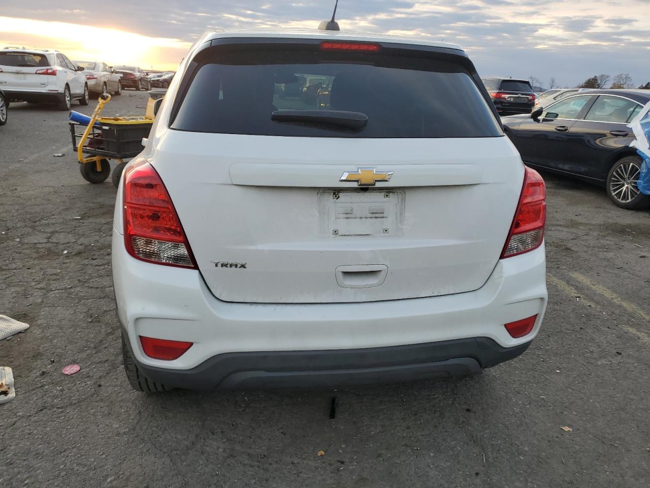2020 Chevrolet Trax Ls VIN: 3GNCJKSB5LL307196 Lot: 91610865