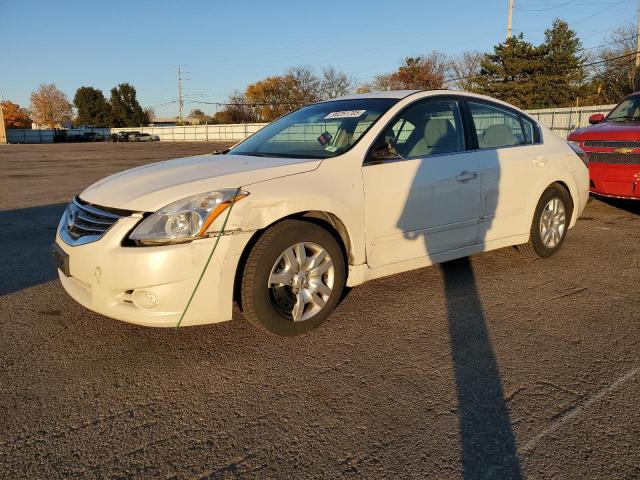 2011 Nissan Altima Base