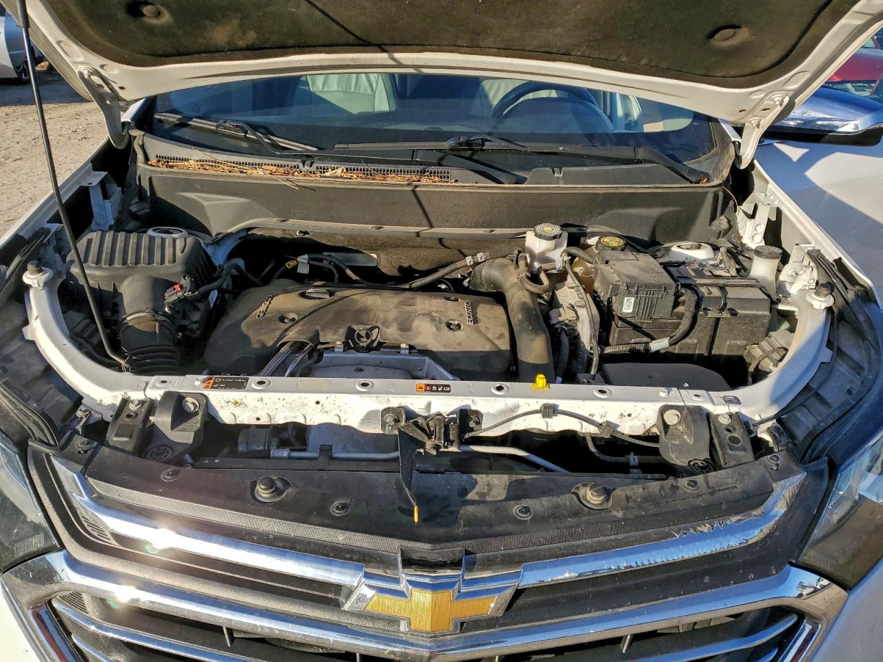 2018 Chevrolet Equinox Premier VIN: 2GNAXWEX8J6197654 Lot: 93916875