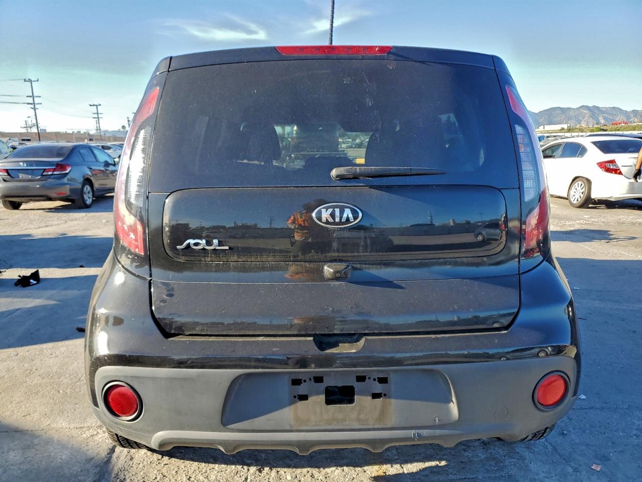 2019 Kia Soul VIN: KNDJN2A28K7689944 Lot: 93762145