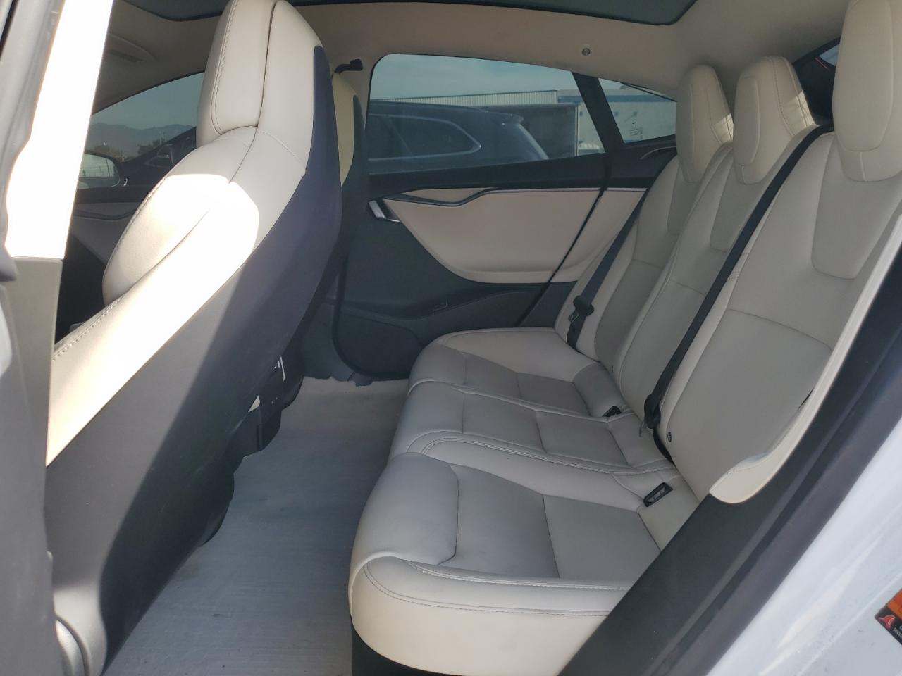 2018 Tesla Model S VIN: 5YJSA1E23JF267660 Lot: 91899385