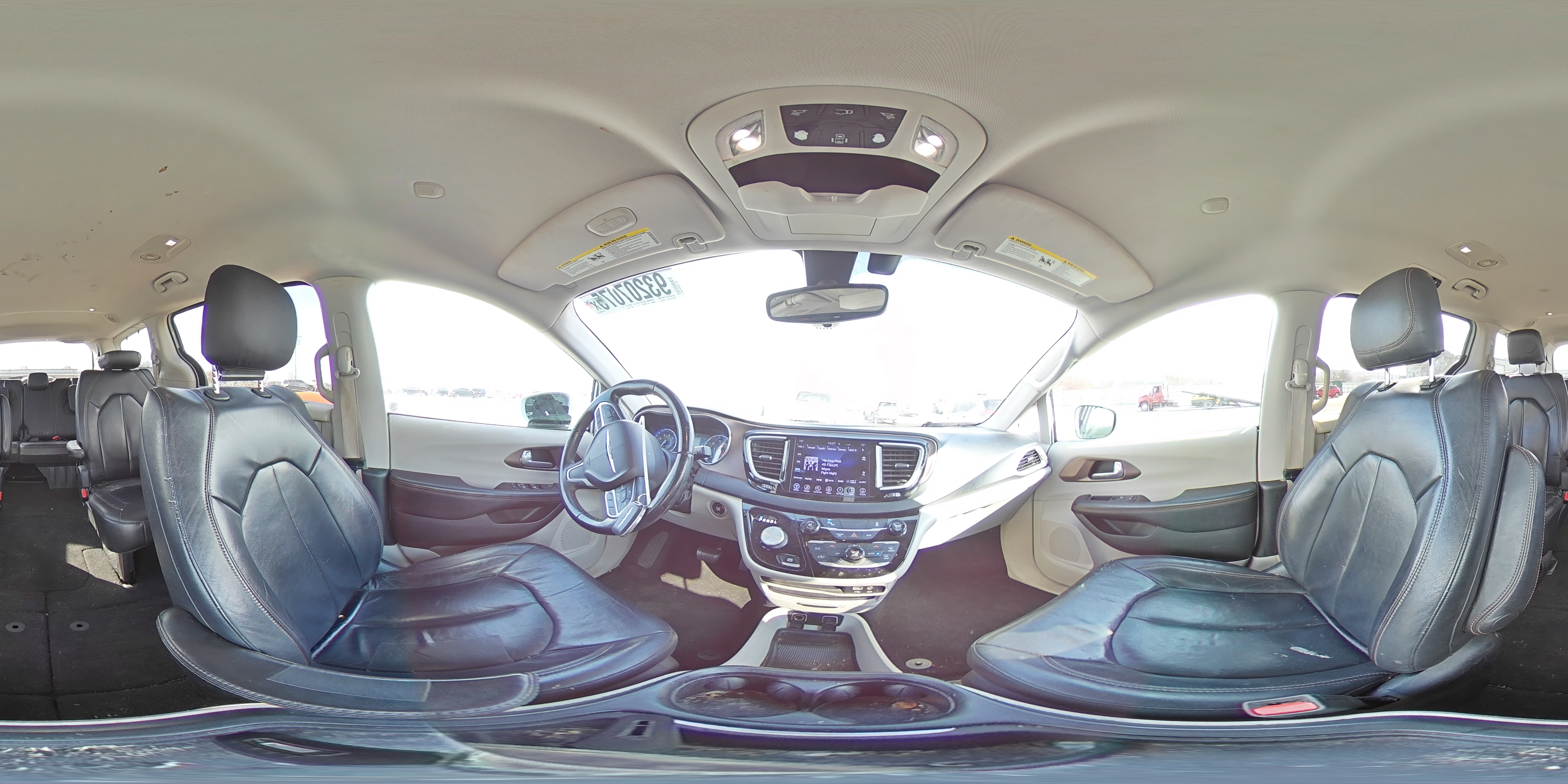 2017 Chrysler Pacifica Touring L VIN: 2C4RC1BG7HR583652 Lot: 93207075