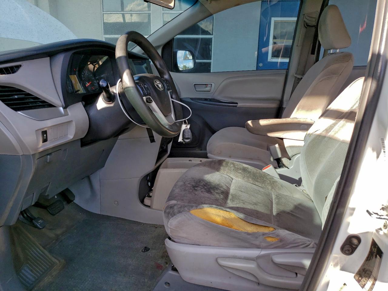 2017 Toyota Sienna VIN: 5TDZZ3DC1HS791201 Lot: 93995155