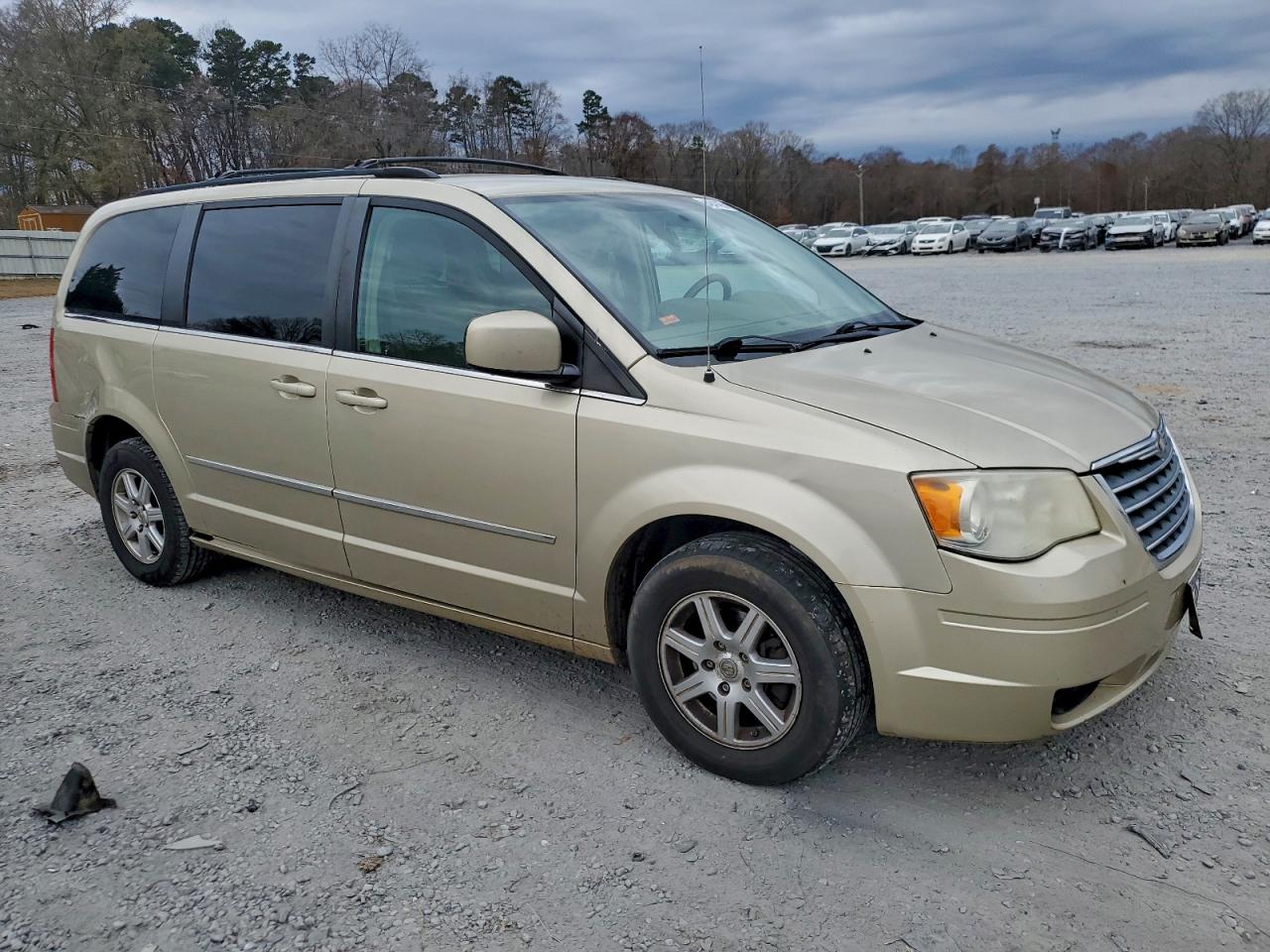 2010 Chrysler Town & Country Touring VIN: 2A4RR5D13AR189757 Lot: 94241455