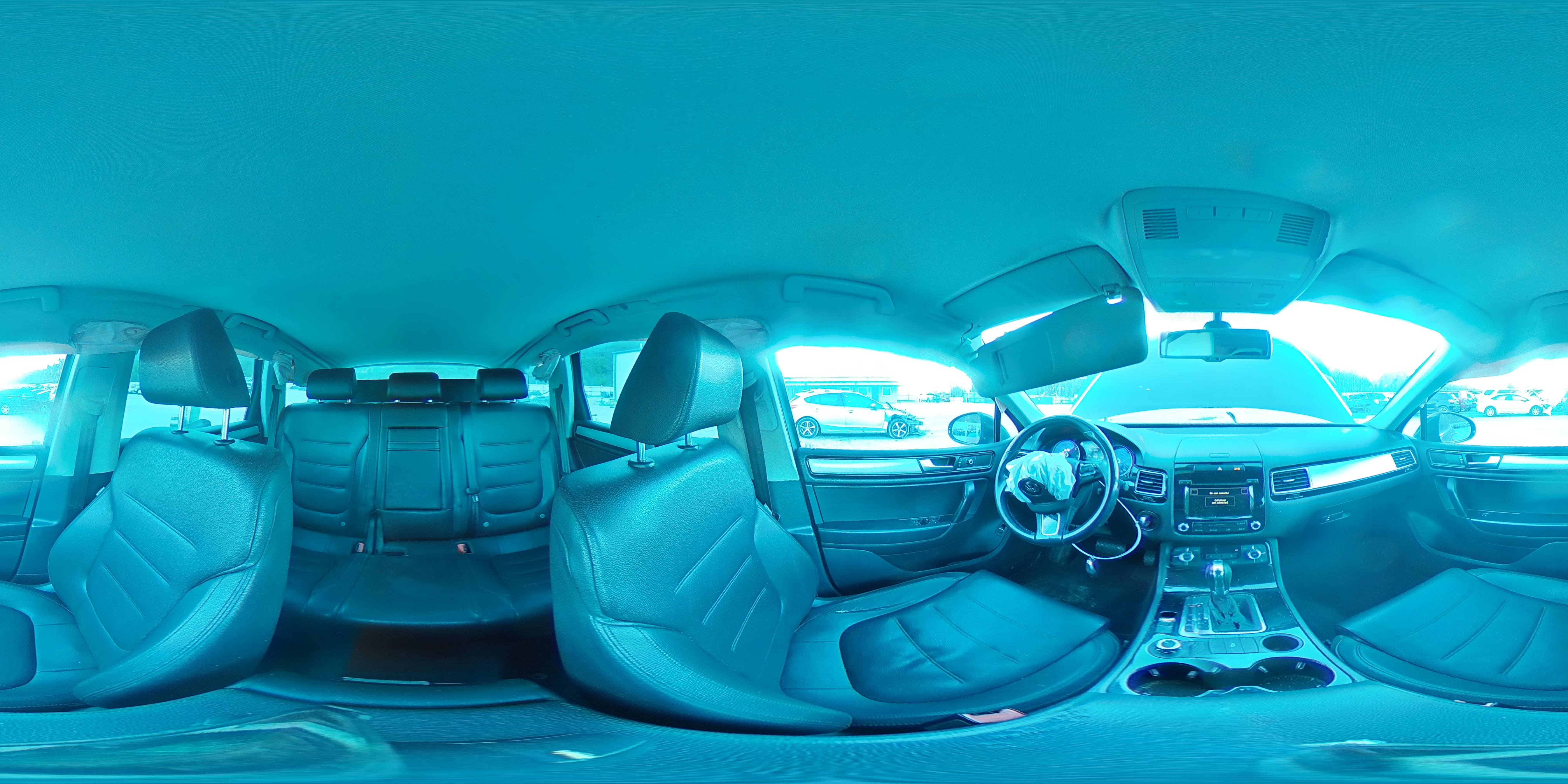 2013 Volkswagen Touareg V6 Tdi VIN: WVGEP9BP5DD012493 Lot: 93043225