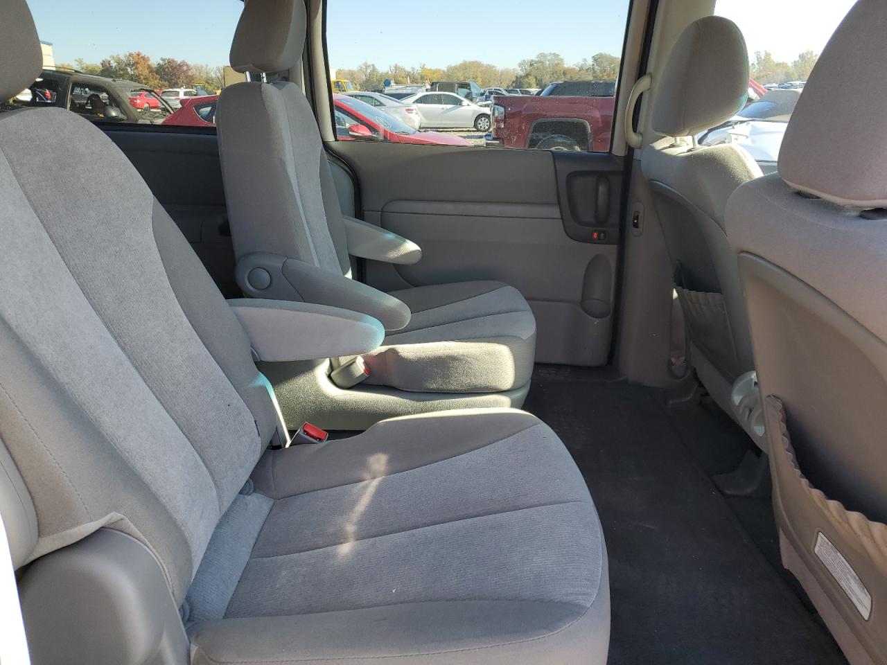 2012 Kia Sedona Lx VIN: KNDMG4C75C6459104 Lot: 90752935