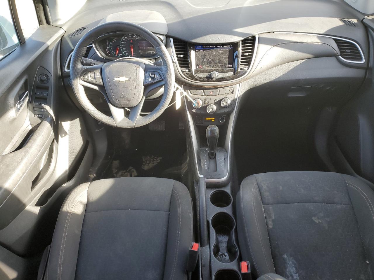 2021 Chevrolet Trax Ls VIN: KL7CJKSB6MB301092 Lot: 92464025