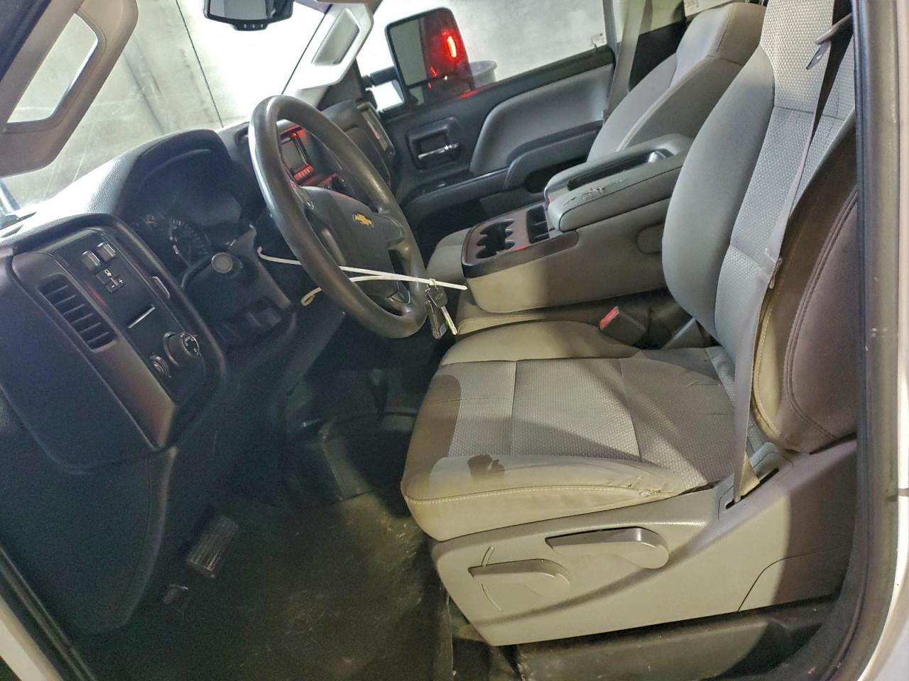 2015 Chevrolet Silverado K2500 Heavy Duty VIN: 1GC2KUEG2FZ546335 Lot: 94235095