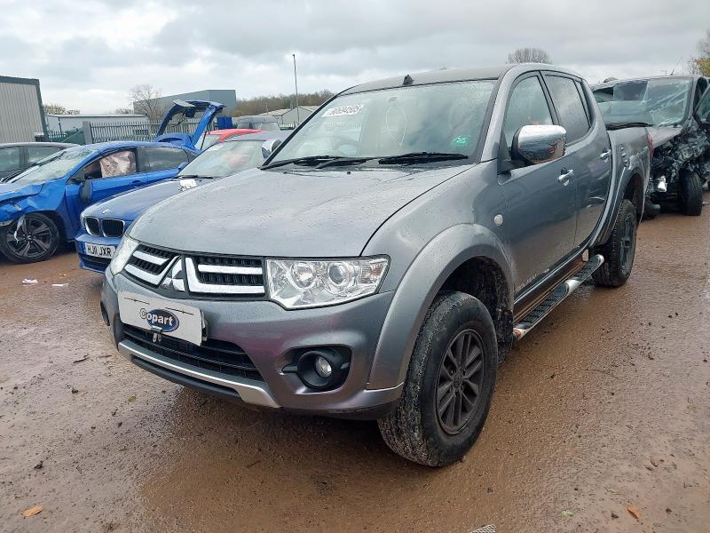 2014 MITSUBISHI L200 DOUBLE CAB DI-D TROJAN BLACK 4WD 175BHP for sale at Copart WESTBURY