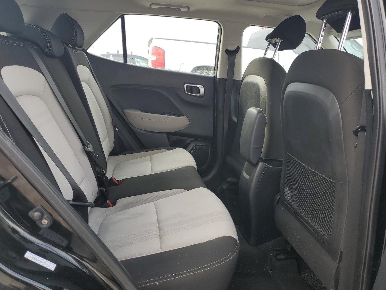 2021 Hyundai Venue Sel VIN: KMHRC8A31MU127923 Lot: 92091675