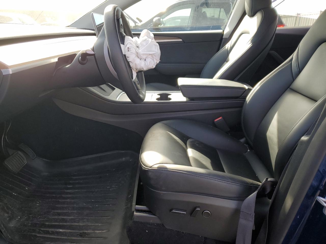 2023 Tesla Model Y VIN: 7SAYGDEE0PA179646 Lot: 94092215