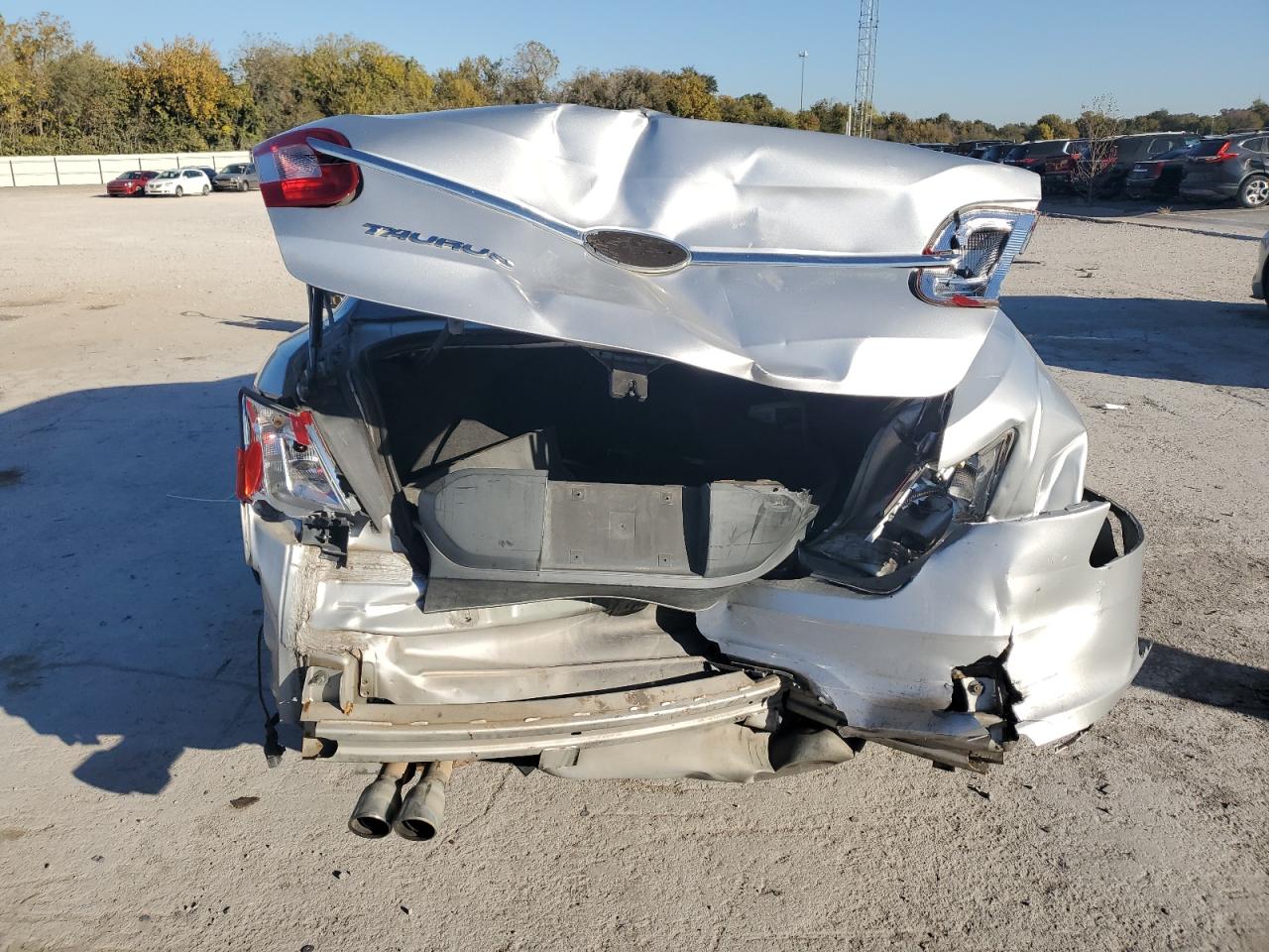 2011 Ford Taurus Se VIN: 1FAHP2DW5BG133782 Lot: 90118185