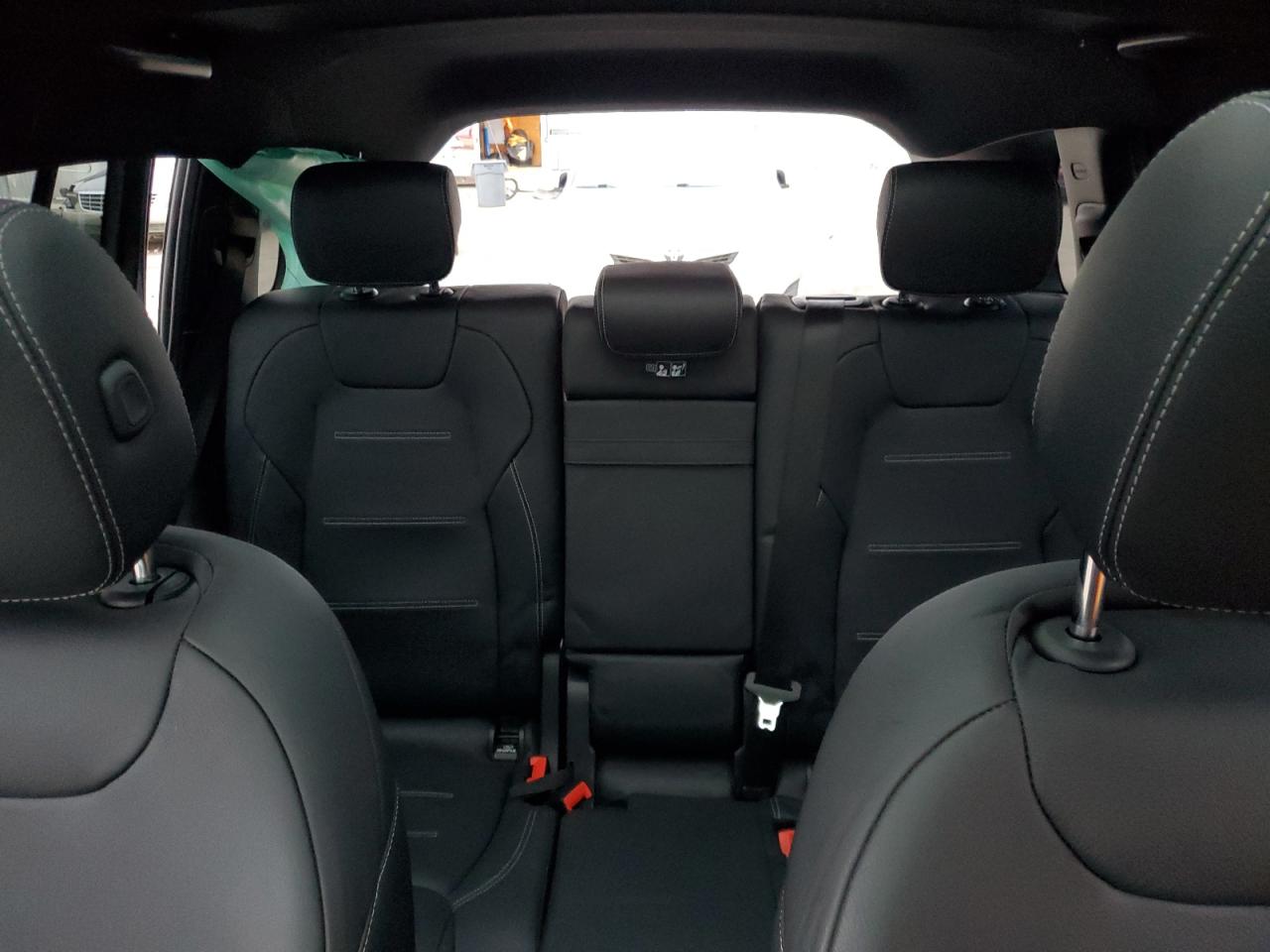 Фото: W1N4M4HB6PW297746