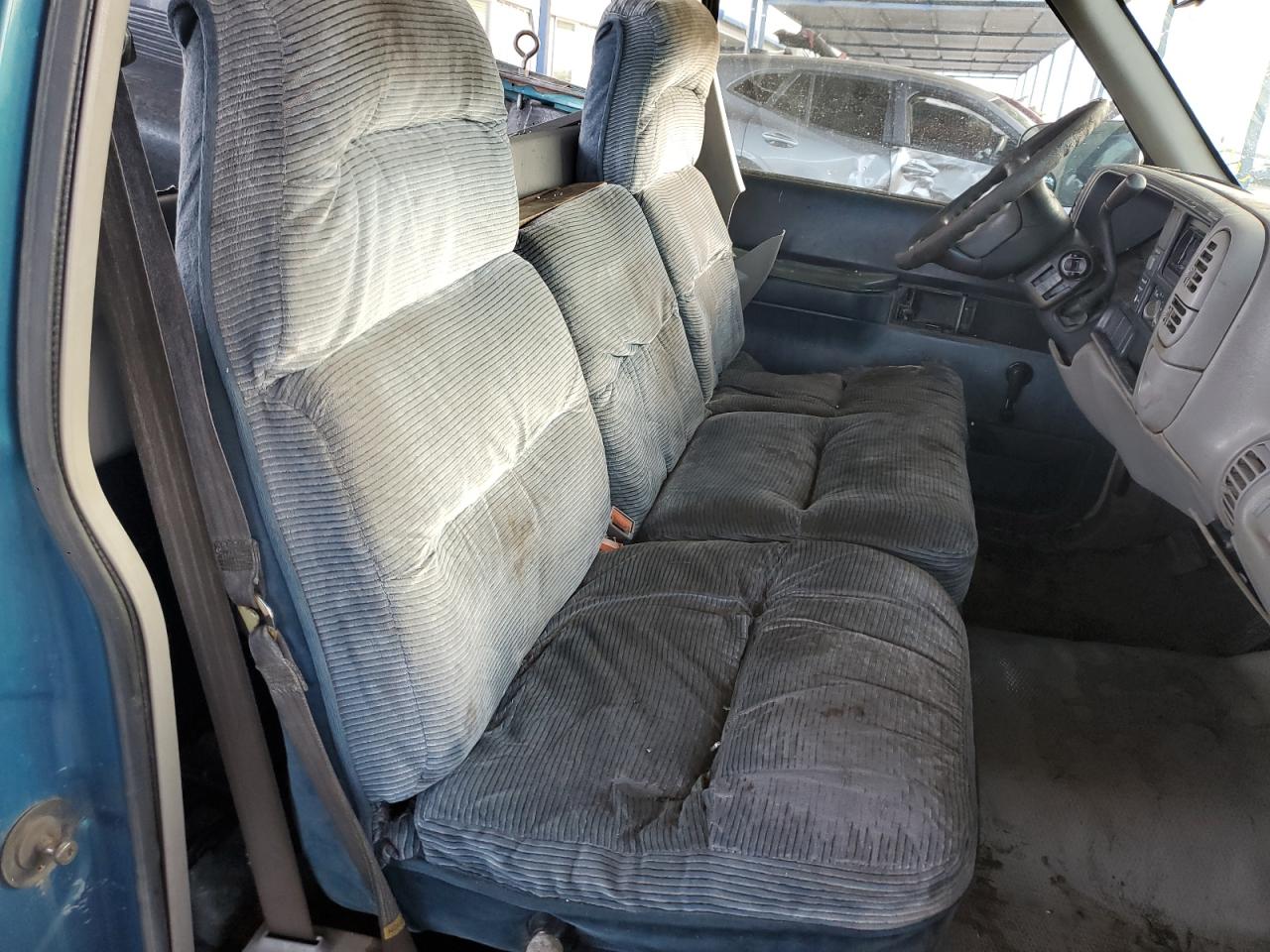 1997 Chevrolet Gmt-400 C1500 VIN: 1GCEC14W3VZ240468 Lot: 92866035