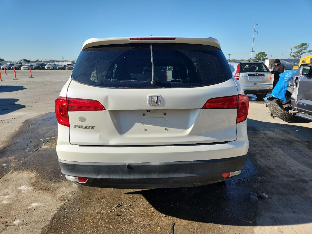 2018 Honda Pilot Exln VIN: 5FNYF5H79JB020850 Lot: 91688295