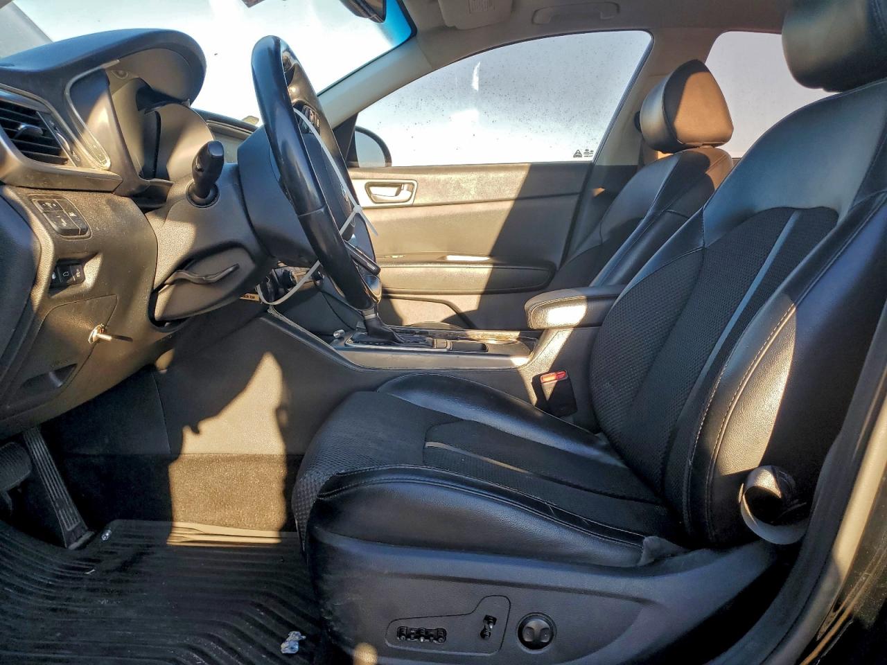 2019 Kia Optima Lx VIN: 5XXGT4L35KG302372 Lot: 94131885