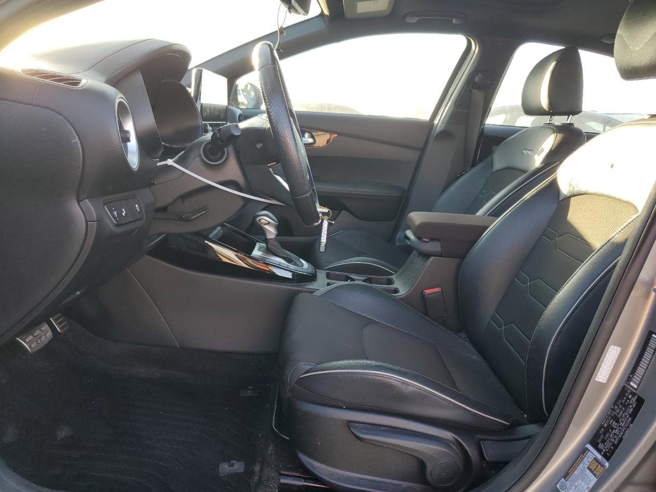 2023 Kia Forte Gt Line VIN: 3KPF54AD3PE550394 Lot: 91135595