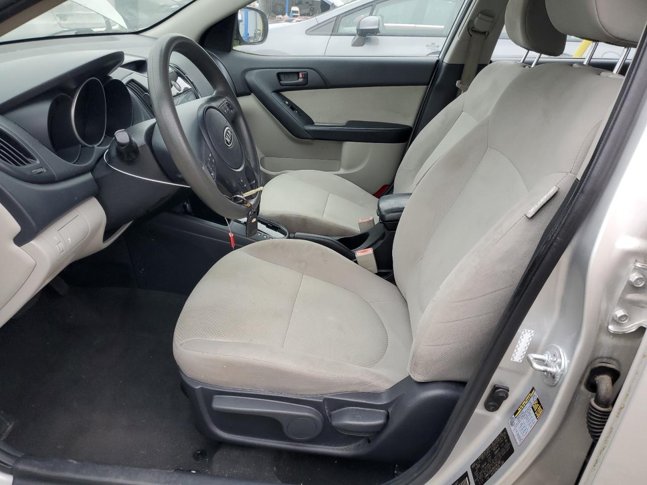 2010 Kia Forte Ex VIN: KNAFU4A28A5167987 Lot: 92885065