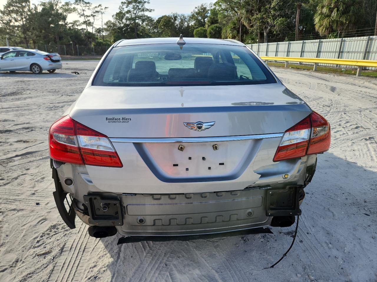 2012 Hyundai Genesis 3.8L VIN: KMHGC4DD9CU207652 Lot: 91773585