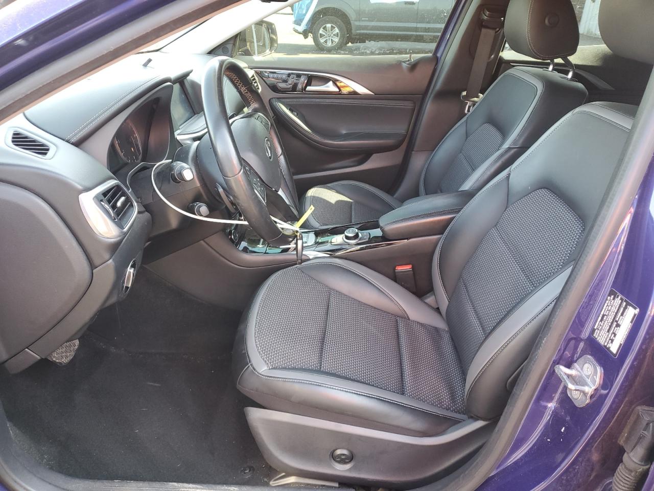 2019 Infiniti Qx30 Pure VIN: SJKCH5CP8KA010975 Lot: 93623185