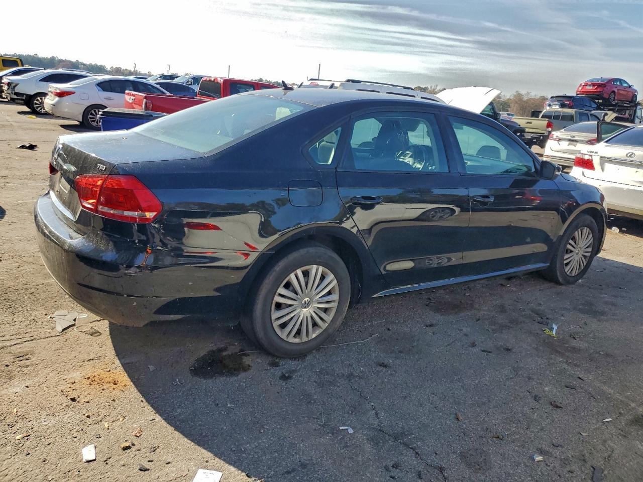 2014 Volkswagen Passat S VIN: 1VWAT7A34EC081326 Lot: 93815095